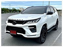 เช่ารถ SUV พร้อมคนขับ กรุงเทพฯ